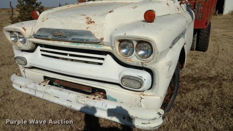 image for item BU9926 1959 Chevrolet Viking 60 grain truck