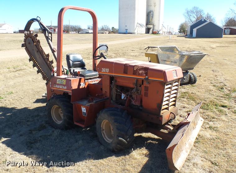 image for item CB9536 1996 Ditch Witch 3610 trencher