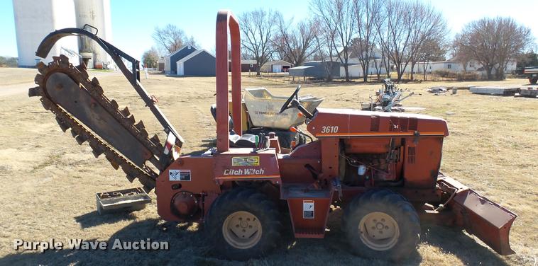image for item CB9536 1996 Ditch Witch 3610 trencher