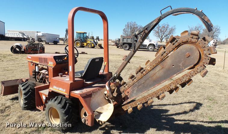 image for item CB9536 1996 Ditch Witch 3610 trencher