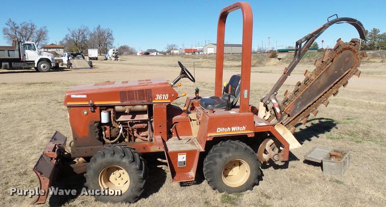 image for item CB9536 1996 Ditch Witch 3610 trencher