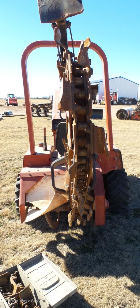 image for item CB9536 1996 Ditch Witch 3610 trencher