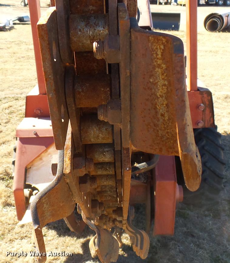image for item CB9536 1996 Ditch Witch 3610 trencher