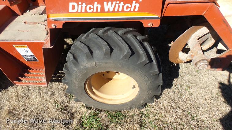 image for item CB9536 1996 Ditch Witch 3610 trencher