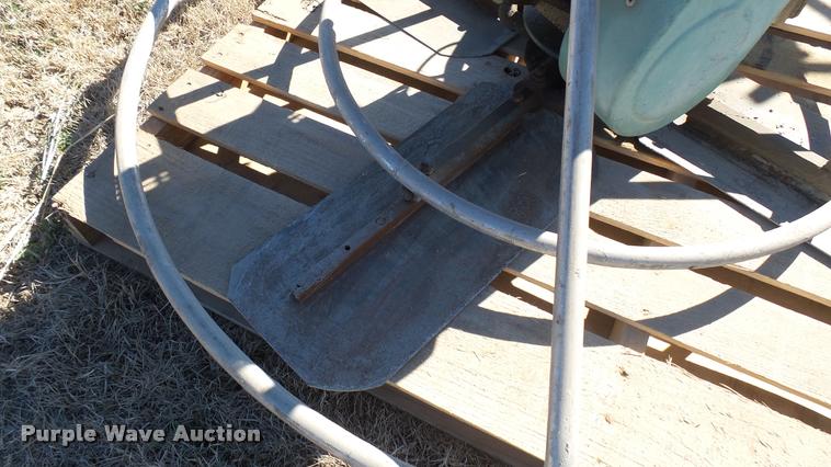 image for item CB9539 Bartell power trowel