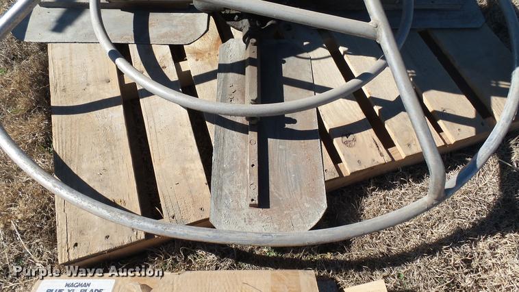 image for item CB9539 Bartell power trowel