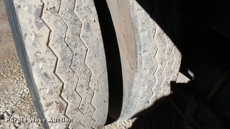 image for item CB9563 1971 Ford 9000 dump truck