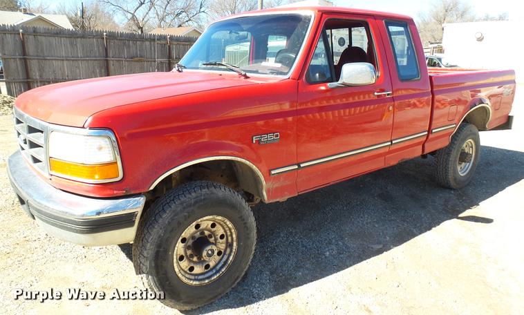 image for item CB9564 1996 Ford F250 SuperCab pickup truck