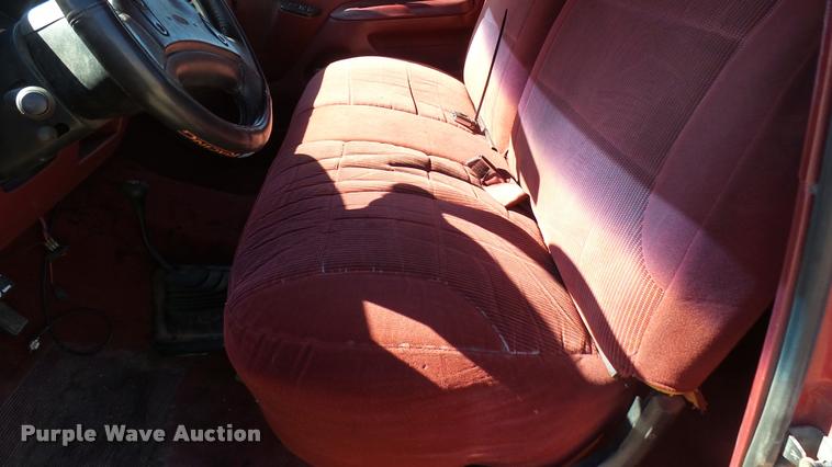 image for item CB9564 1996 Ford F250 SuperCab pickup truck