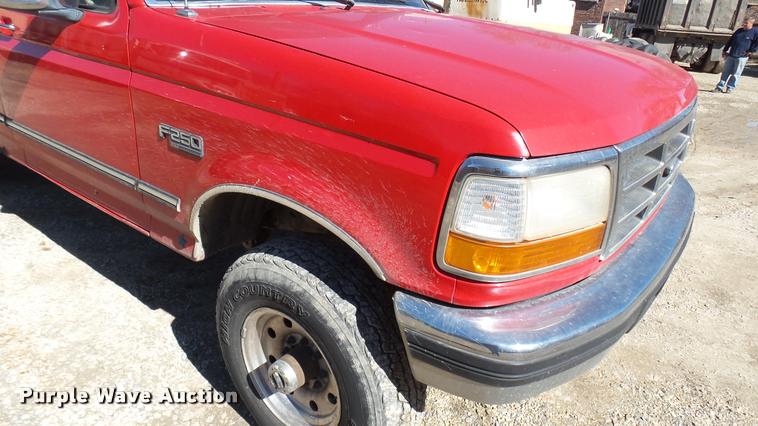 image for item CB9564 1996 Ford F250 SuperCab pickup truck