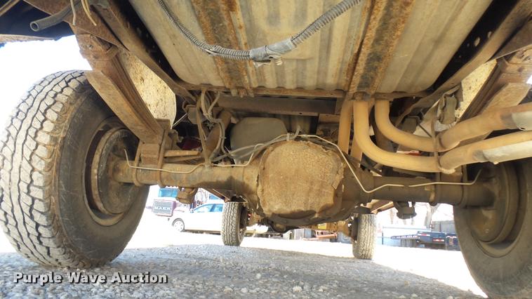 image for item CB9564 1996 Ford F250 SuperCab pickup truck