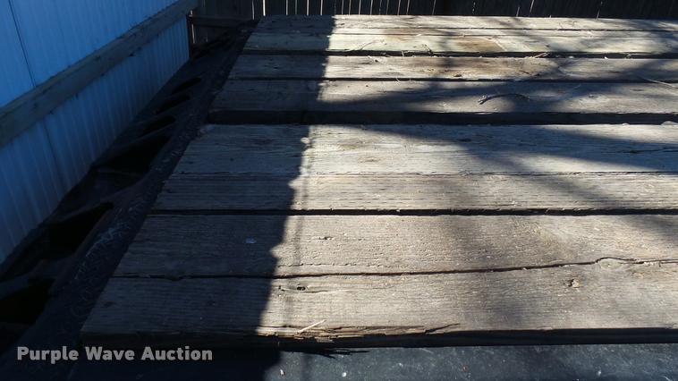 image for item CB9565 1985 Eager Beaver Trailers tilt deck equipment trailer