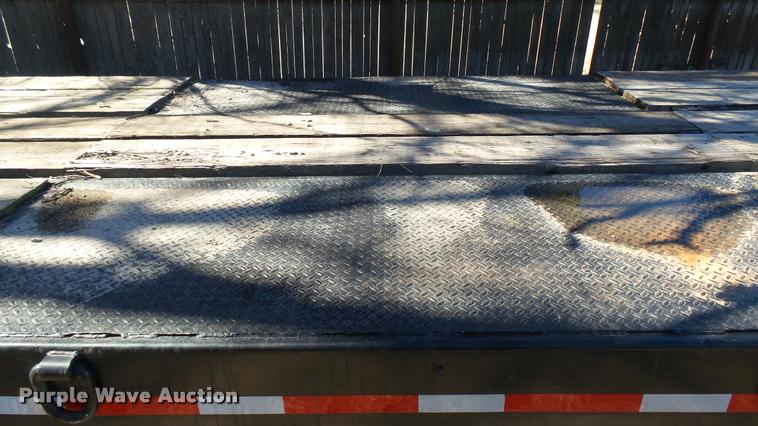 image for item CB9565 1985 Eager Beaver Trailers tilt deck equipment trailer