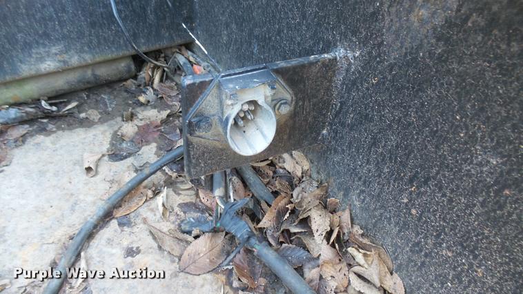 image for item CB9565 1985 Eager Beaver Trailers tilt deck equipment trailer