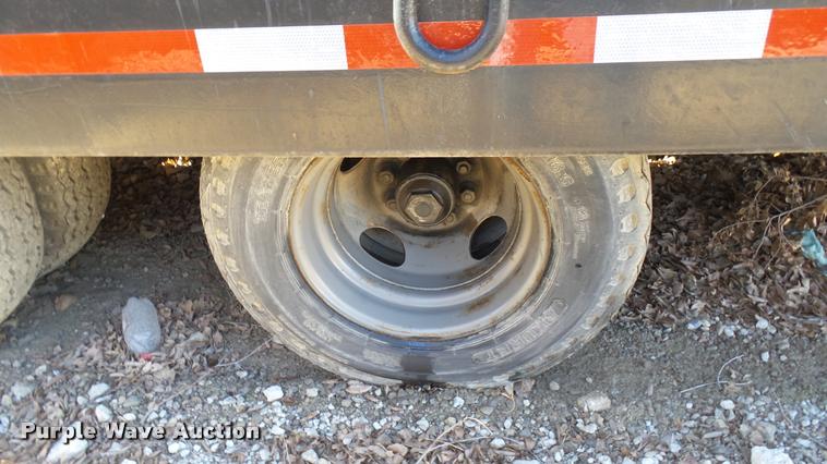 image for item CB9565 1985 Eager Beaver Trailers tilt deck equipment trailer