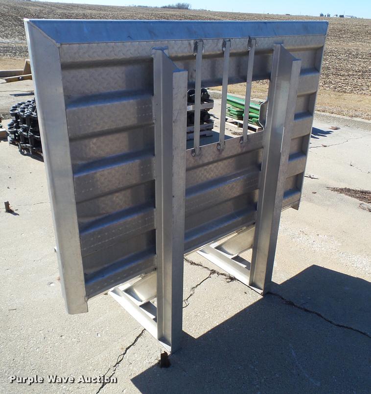 image for item CB9815 Dee Zee Diamond Brite aluminum headache rack