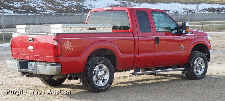 image for item CB9816 2011 Ford F250 Super Duty SuperCab pickup truck