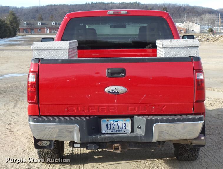 image for item CB9816 2011 Ford F250 Super Duty SuperCab pickup truck
