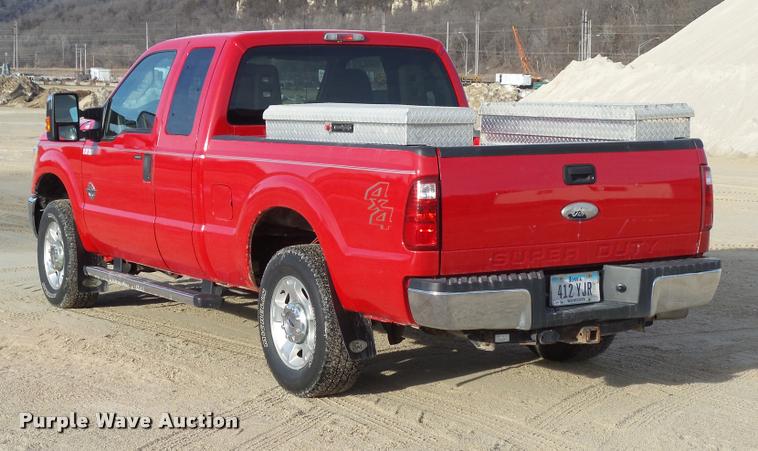 image for item CB9816 2011 Ford F250 Super Duty SuperCab pickup truck