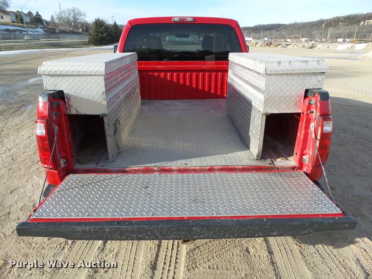 image for item CB9816 2011 Ford F250 Super Duty SuperCab pickup truck