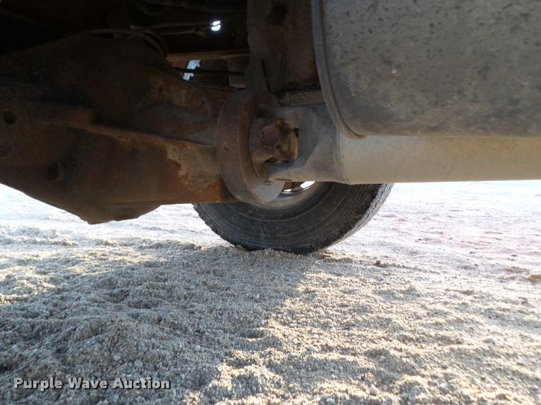 image for item CB9817 2005 Chevrolet Silverado 2500HD Ext. Cab pickup truck