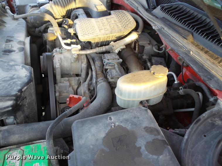 image for item CB9817 2005 Chevrolet Silverado 2500HD Ext. Cab pickup truck