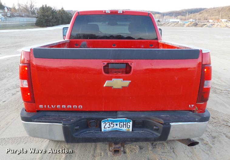 image for item CB9818 2007 Chevrolet Silverado 2500HD Ext. Cab pickup truck