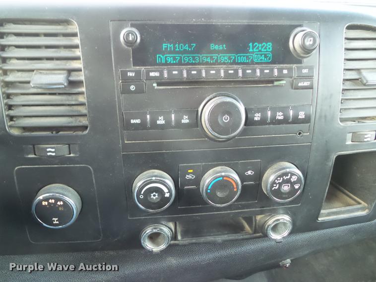 image for item CB9818 2007 Chevrolet Silverado 2500HD Ext. Cab pickup truck