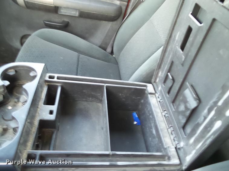 image for item CB9818 2007 Chevrolet Silverado 2500HD Ext. Cab pickup truck