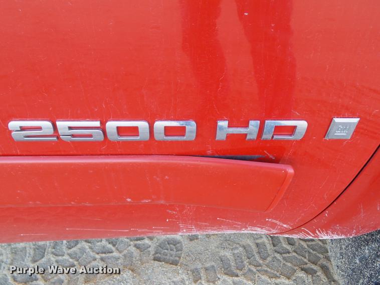 image for item CB9818 2007 Chevrolet Silverado 2500HD Ext. Cab pickup truck