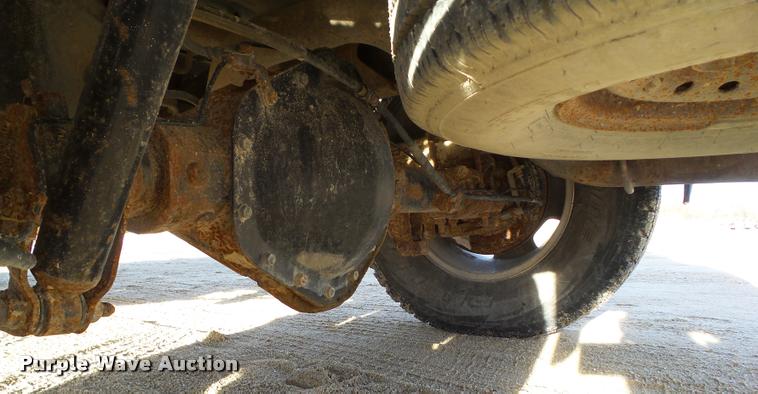 image for item CB9820 2007 Chevrolet Silverado K2500HD Ext. Cab pickup truck