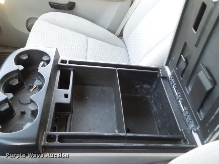 image for item CB9820 2007 Chevrolet Silverado K2500HD Ext. Cab pickup truck