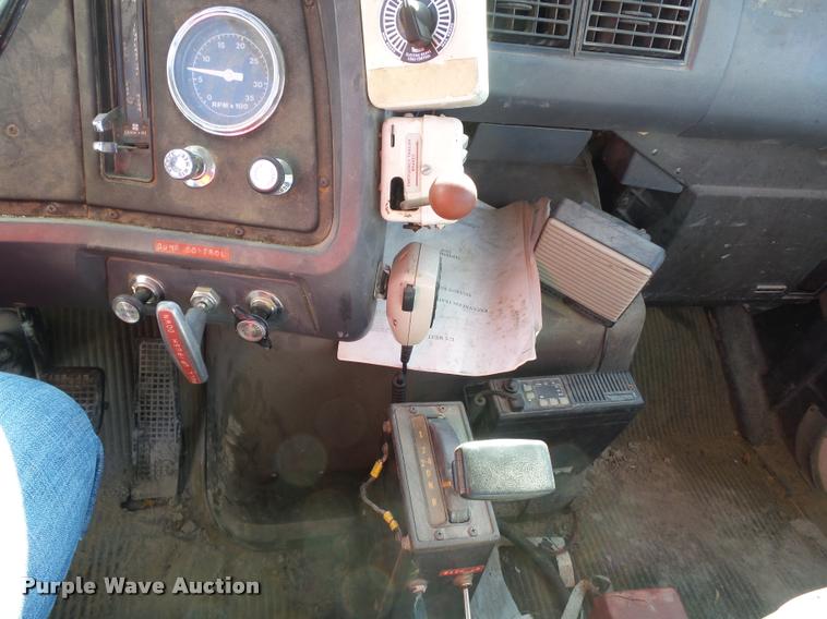 image for item CB9824 1987 Ford LN8000 dump truck