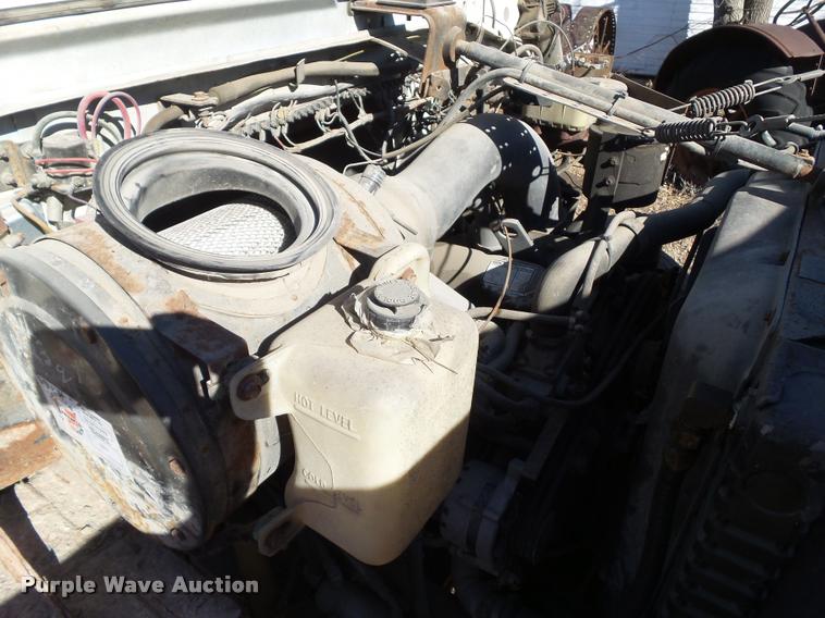 image for item CB9824 1987 Ford LN8000 dump truck