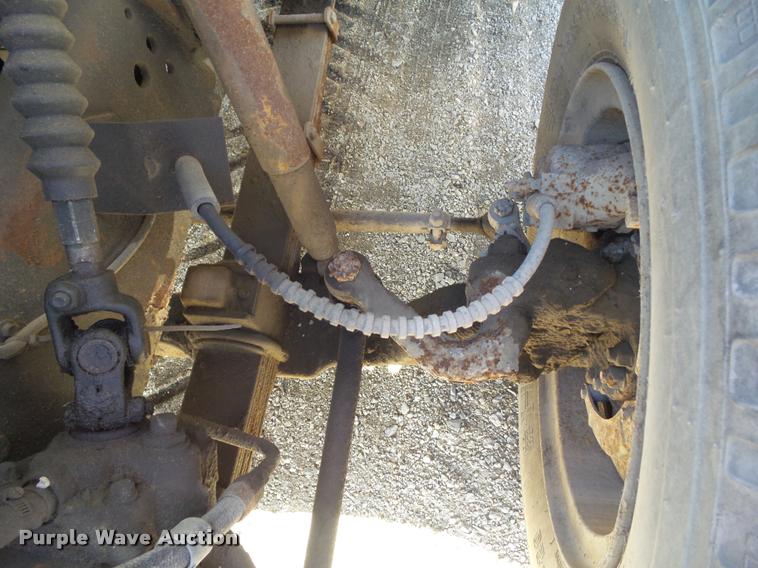 image for item CB9824 1987 Ford LN8000 dump truck