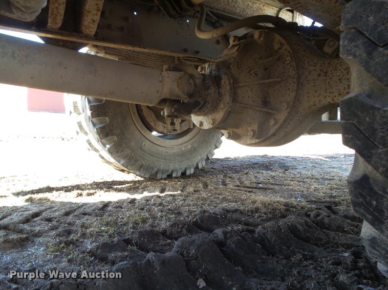 image for item CB9824 1987 Ford LN8000 dump truck