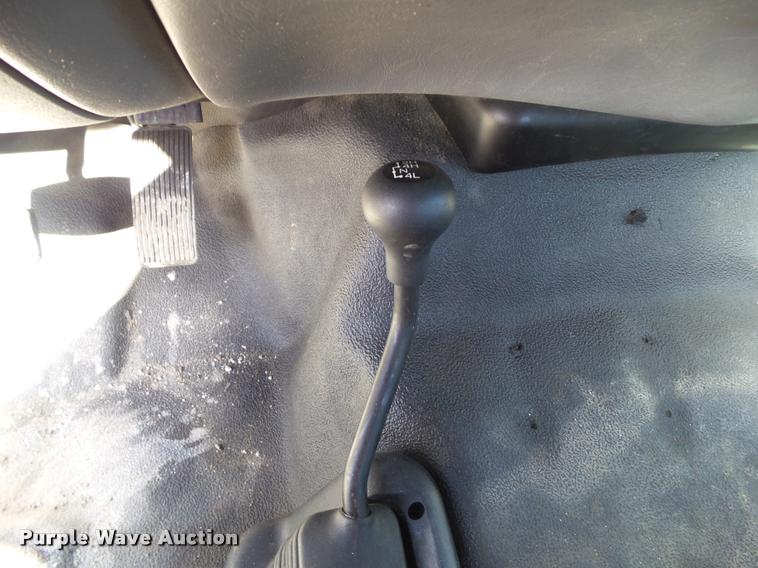 image for item CB9826 2005 Ford F250 Super Duty XL pickup truck