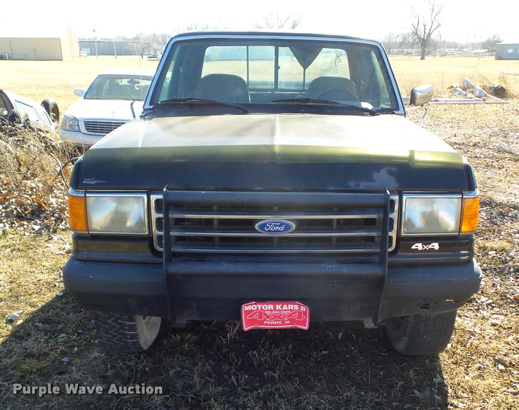 image for item CB9827 1991 Ford F250 HD XLT SuperCab pickup truck