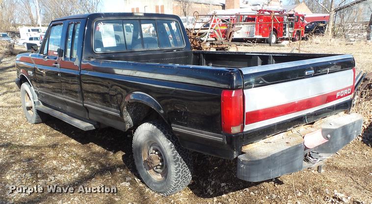 image for item CB9827 1991 Ford F250 HD XLT SuperCab pickup truck