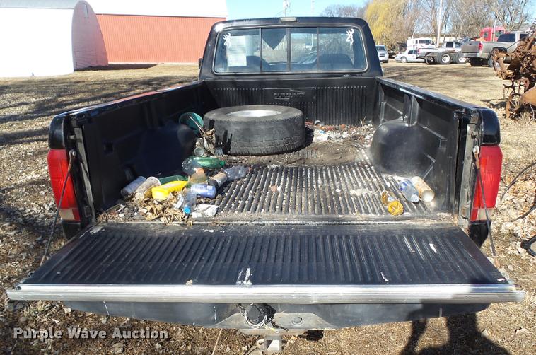 image for item CB9827 1991 Ford F250 HD XLT SuperCab pickup truck