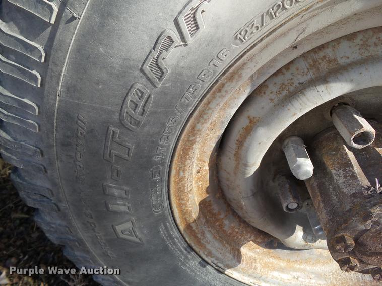 image for item CB9827 1991 Ford F250 HD XLT SuperCab pickup truck