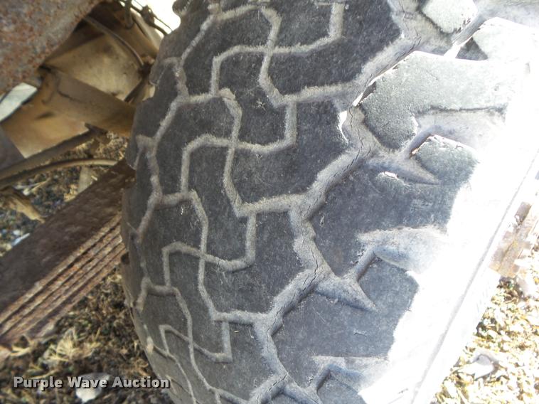 image for item CB9827 1991 Ford F250 HD XLT SuperCab pickup truck