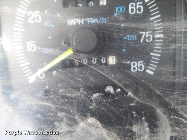 image for item CB9827 1991 Ford F250 HD XLT SuperCab pickup truck