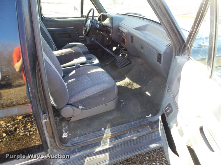 image for item CB9827 1991 Ford F250 HD XLT SuperCab pickup truck