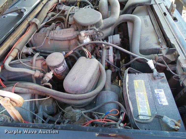 image for item CB9827 1991 Ford F250 HD XLT SuperCab pickup truck