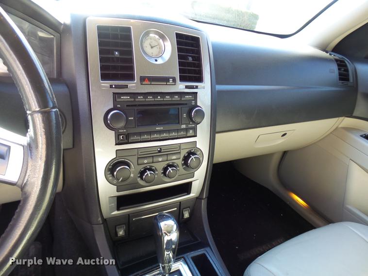 image for item CC9081 2007 Chrysler 300 Limited