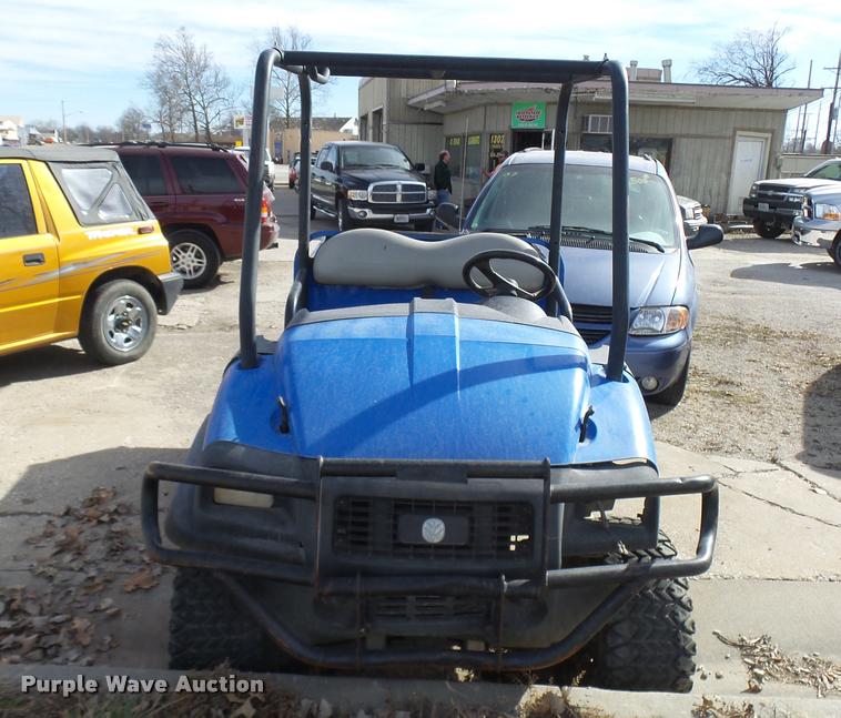 image for item CC9095 New Holland 120 utility vehicle