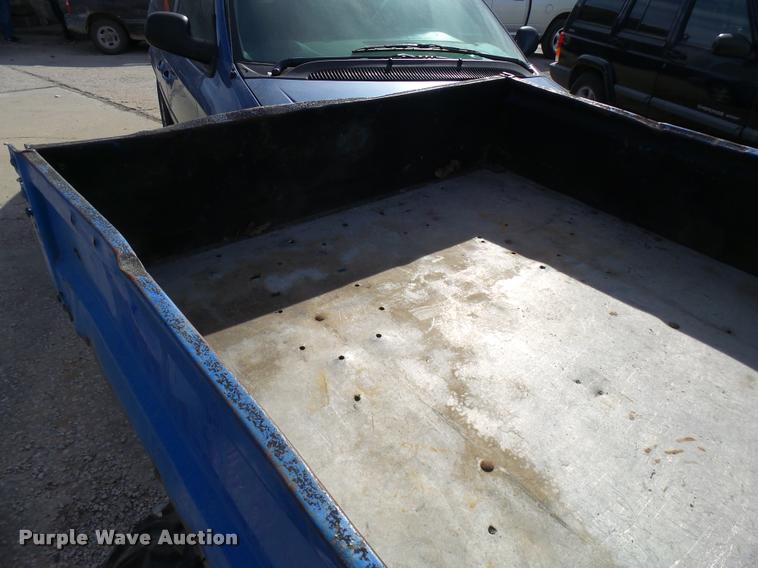 image for item CC9095 New Holland 120 utility vehicle