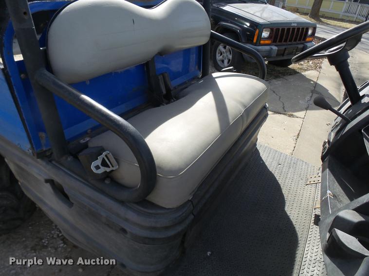 image for item CC9095 New Holland 120 utility vehicle