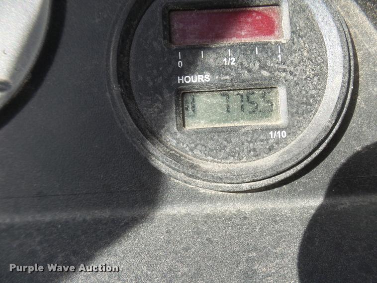 image for item CC9095 New Holland 120 utility vehicle